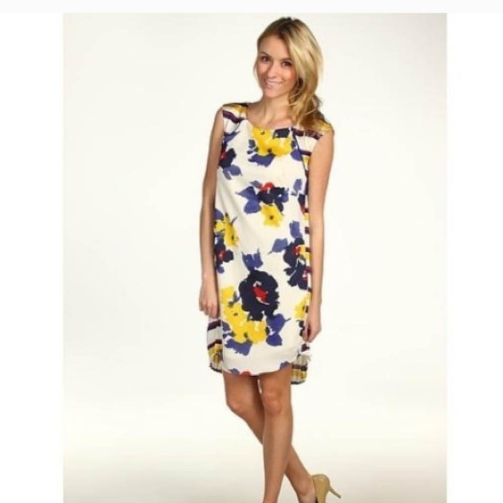 Jessica Simpson Dress
